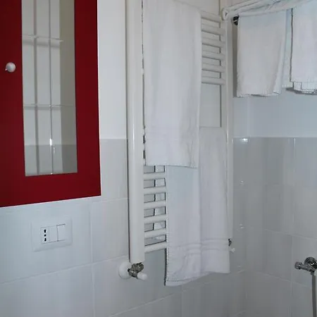 Enjoy Bed & Breakfast 2*